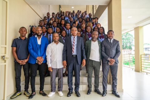 UNIVERSITE LIBREVILLE NORD 165