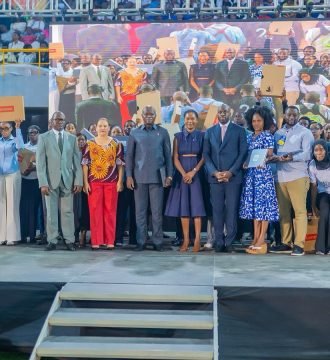 Un Étudiant, un ordinateur